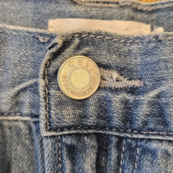 CELLO Women’s Cargo Jeans – Size 9 – 100% Cotton – Light Wash - Picture 4 of 11